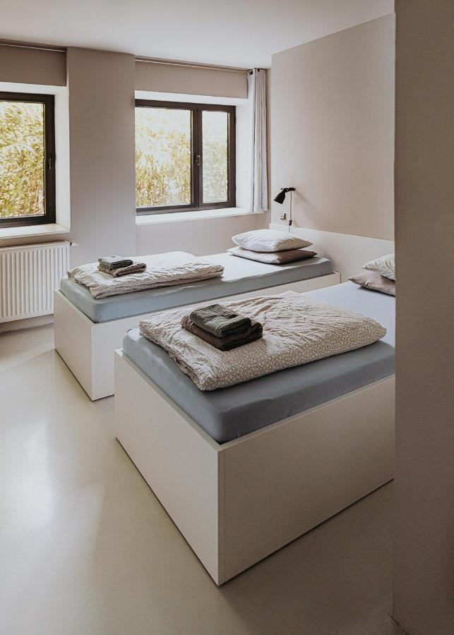 Private Rooms At Hostel63 Загреб Екстериор снимка
