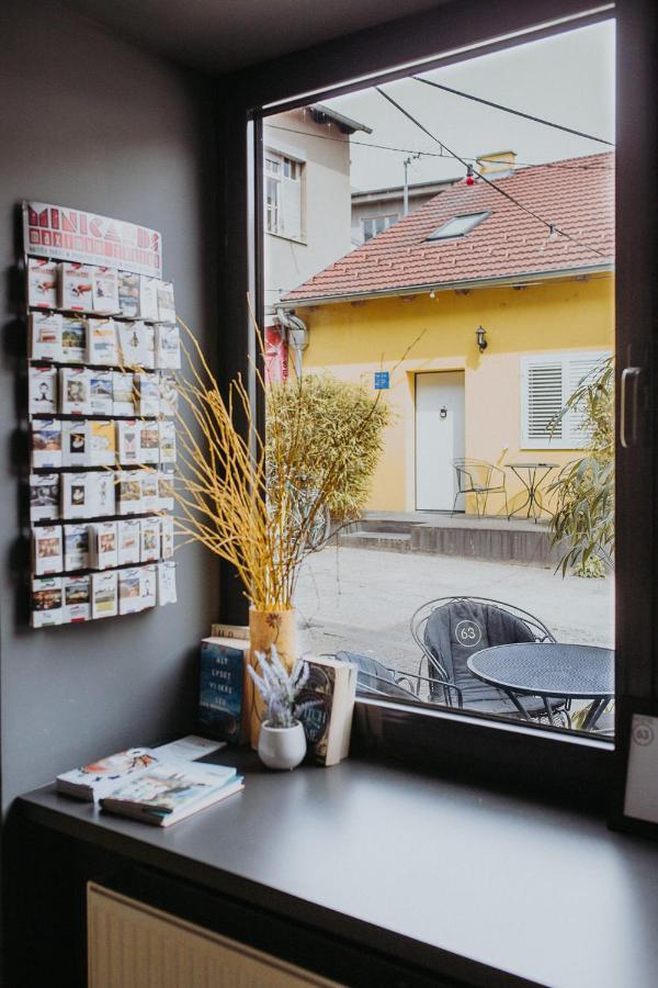 Private Rooms At Hostel63 Загреб Екстериор снимка