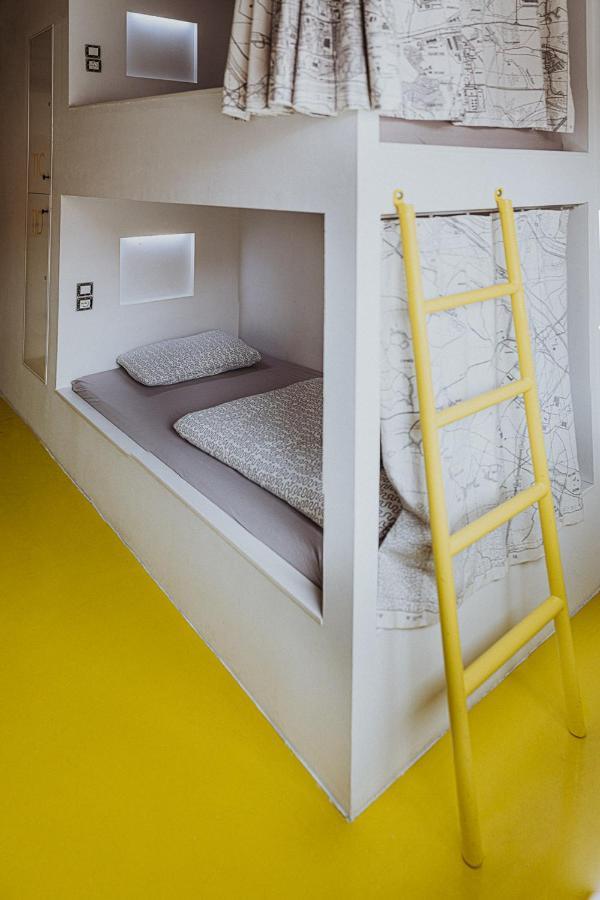 Private Rooms At Hostel63 Загреб Екстериор снимка